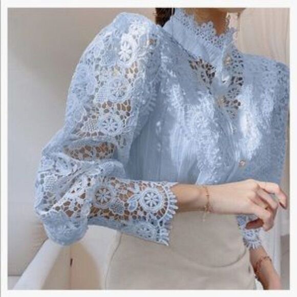 NEW Lace Trim Victorian Button Down Blouse - Picture 4 of 8